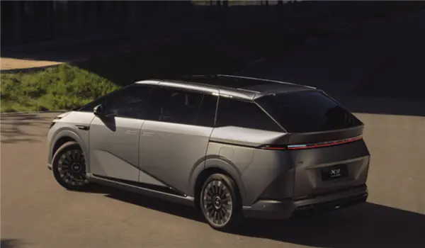 華為自研P1電機(jī)實(shí)物首次曝光: 發(fā)電功率密度高于行業(yè)10% 150km/h高速巡航不虧電 華為自研P1電機(jī)實(shí)物首次曝光: 發(fā)電功率密度高于行業(yè)10% 150km/h高速巡航不虧電